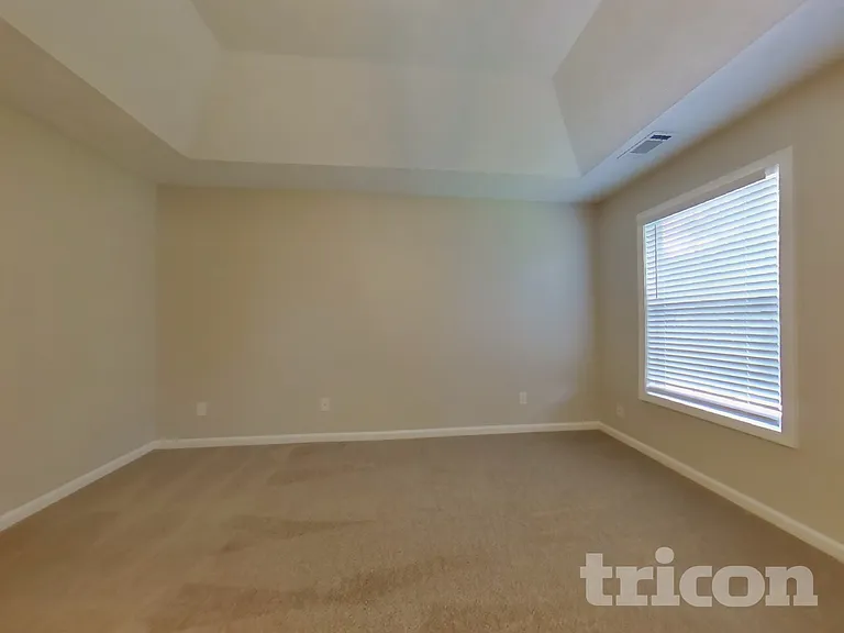 153 Michael Ln — Photo 9
