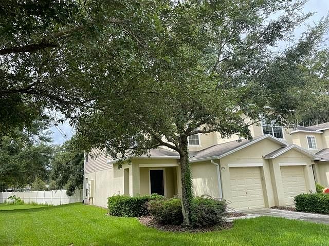 1st image of 6951 Hawthorne Trace Ln