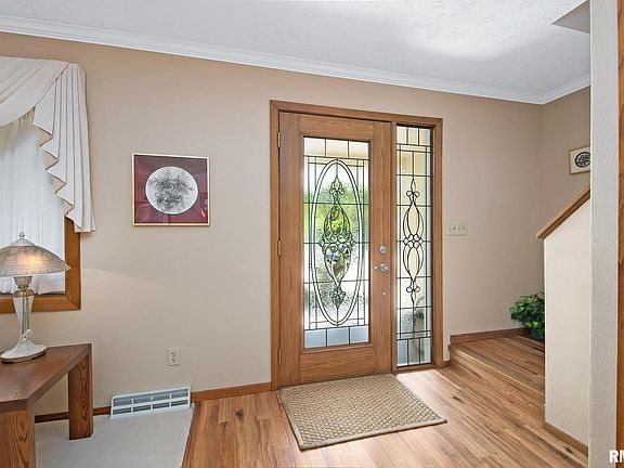 5th image of 2736 47th Street Ct