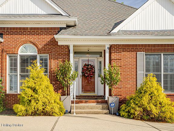 4th image of 1262 Pebble Dr