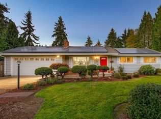 735 NE Rogahn St, Hillsboro, OR 97124