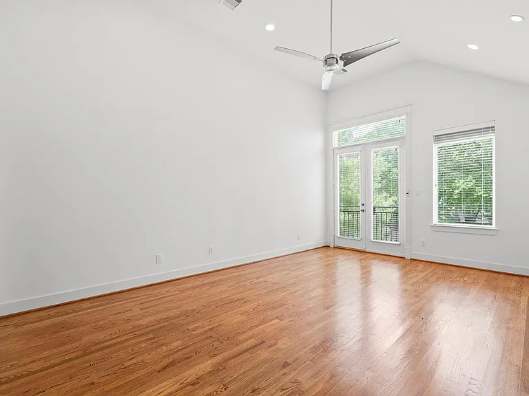 4503 Floyd St — Photo 34