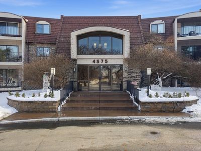 4575 W 80th Street Cir APT 123, Minneapolis, MN, 55437