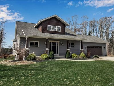 7056 Center Rd, West Falls, NY, 14170