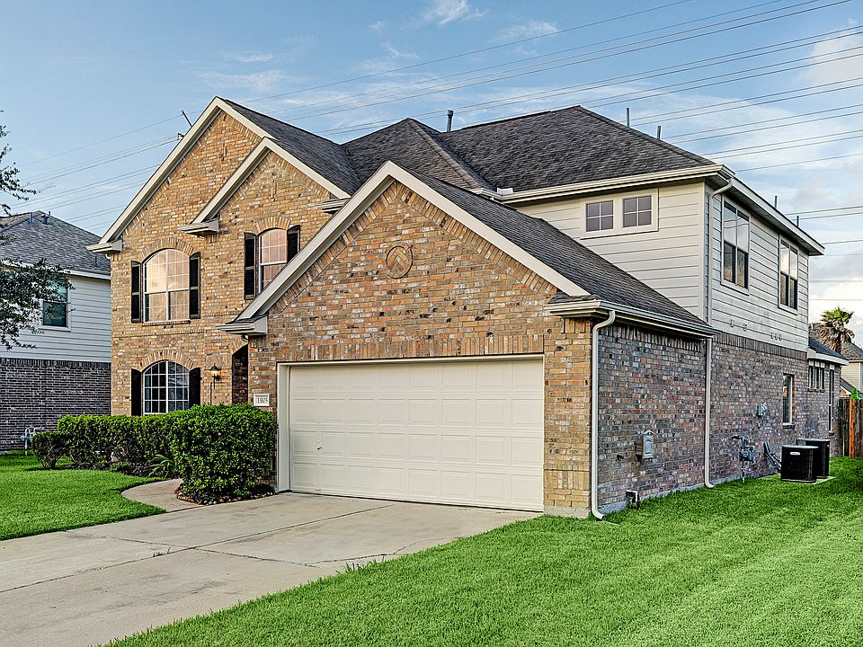 1st image of 13105 Centerbrook Ln