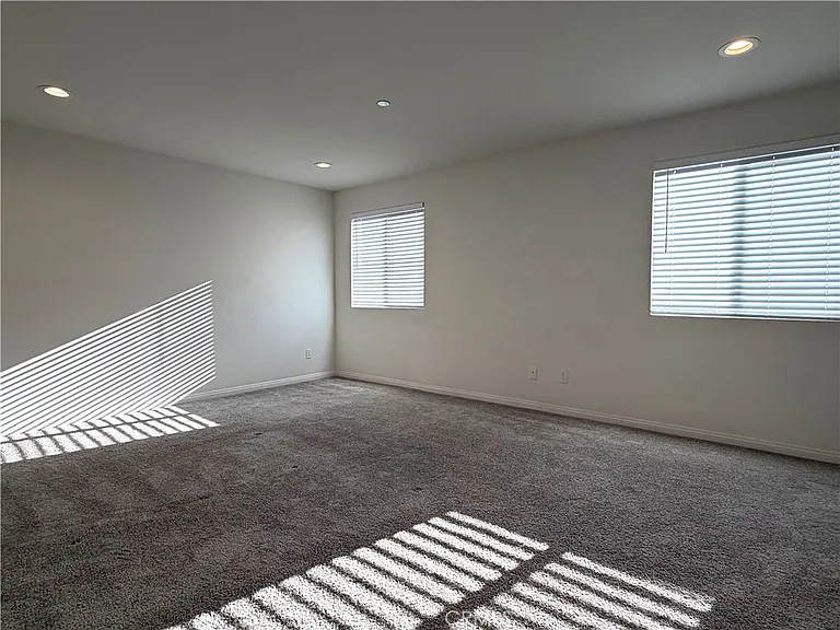7631 Rubyred Glen Dr — Photo 11