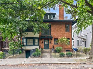 5521 Dunmoyle St, Pittsburgh, PA 15217