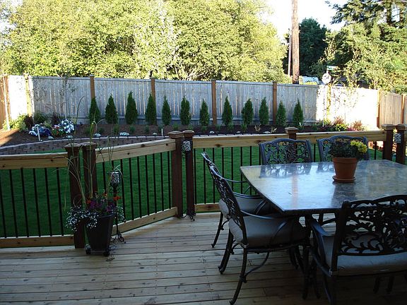 New Deck and New Fence, Large Lot