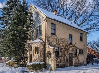 1009 S Denwood St, Dearborn, MI 48124