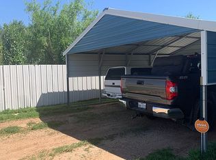 448 Prairie Ave, Cactus, TX 79013