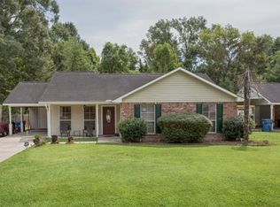 13066 She Lee Place Rd, Gonzales, LA 70737