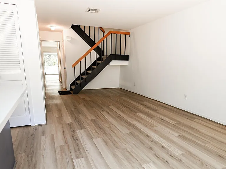2302 W Settlers Way — Photo 19