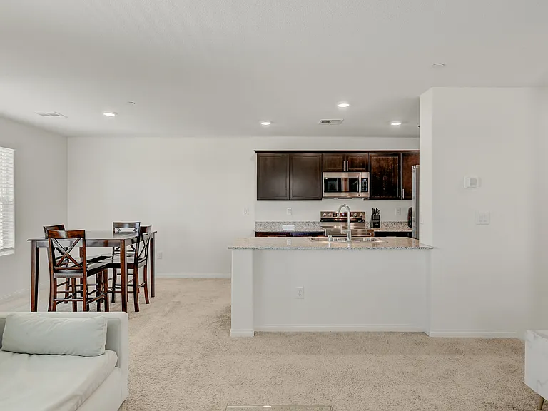6924 Spicy Merlot St — Photo 20