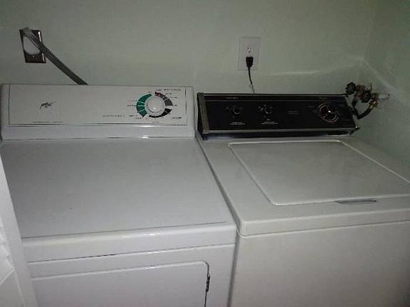 5th image of 8290 Lake Dr APT 113