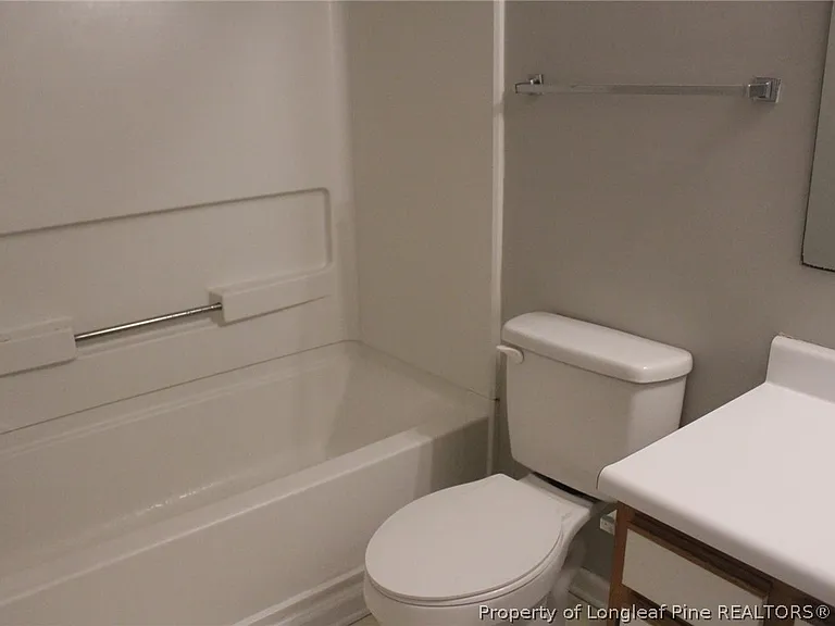 325-8 Waterdown Dr #8 — Photo 25