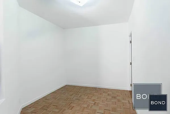 Rented by Bond New York | media 56