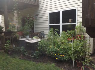 12 Heron Ct, Manalapan, NJ 07726