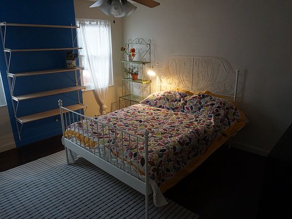 3rd br, used as guest room