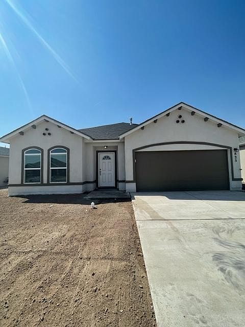 1st image of 825 Plains Blackfoot Dr