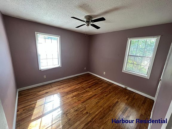 4th image of 3304 Anson Ct
