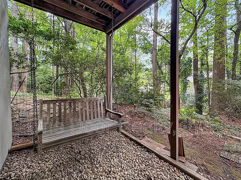 609 Indian Springs Ct — Photo 34