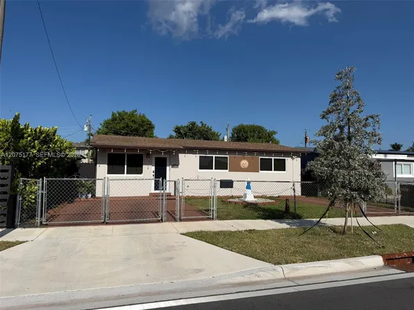 4585 E 9th Ln, Hialeah, FL 33013