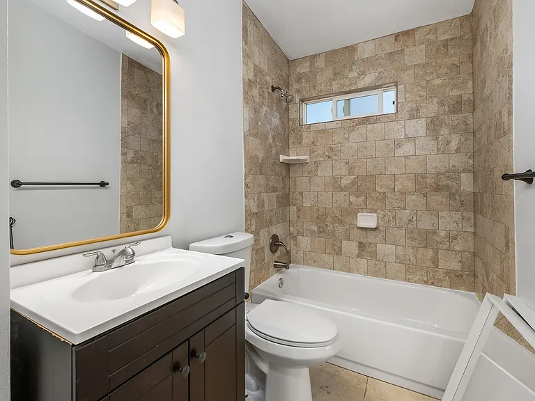 749 Oneonta Ave — Photo 13