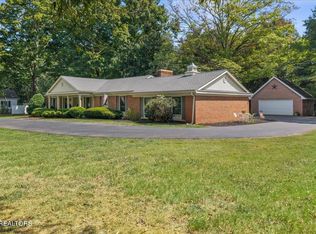 1121 Woodward Ave, Athens, TN 37303