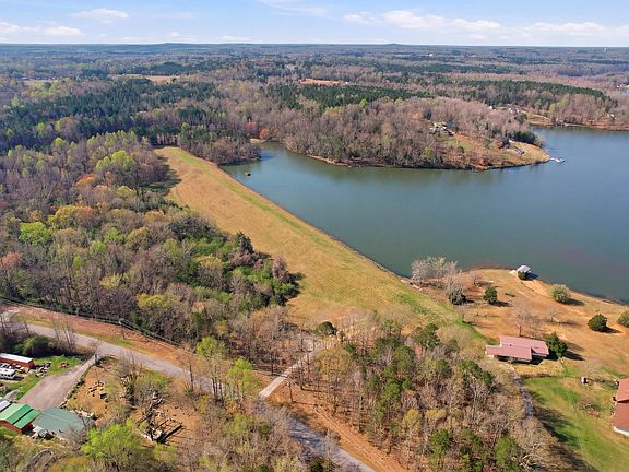 2nd image of 1274 Martins Lake Rd