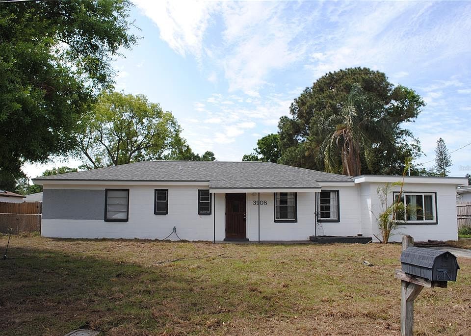 1st image of 3908 W WALLACE AVENUE