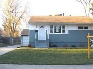 2340 W Cheyenne Rd, Waukegan, IL 60087