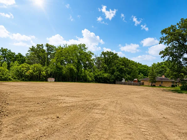 399 S Wood Dale Rd, Wood Dale, IL 60191