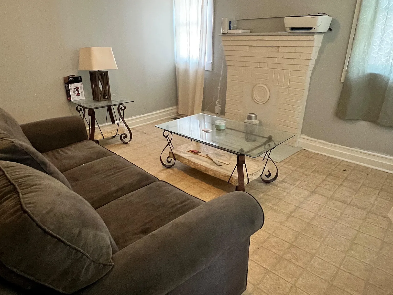 1 bed, 1.0 bath, 819 sqft, $1,139 — Photo 4