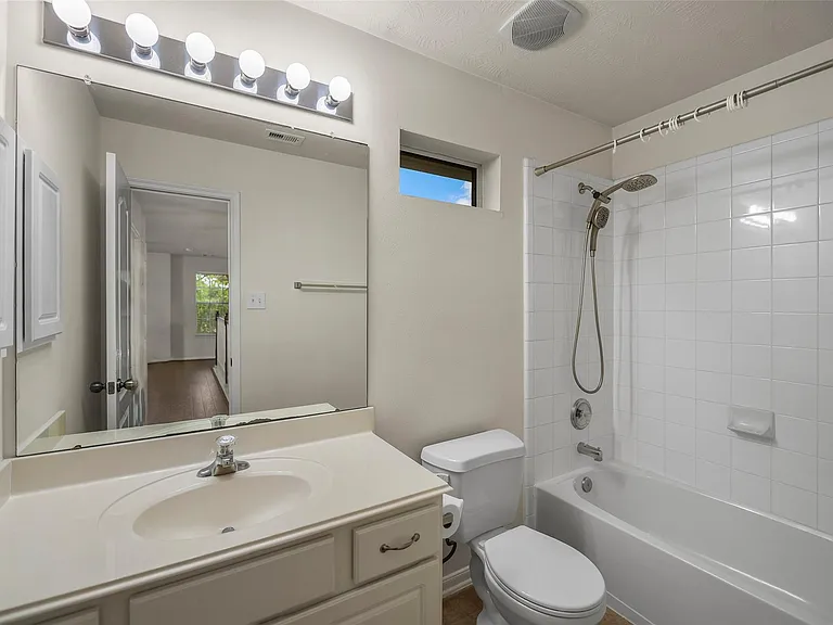 11515 Timberly Park Ln — Photo 26