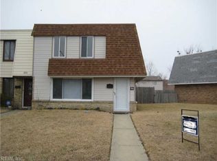 989 S Club House Rd, Virginia Beach, VA 23452