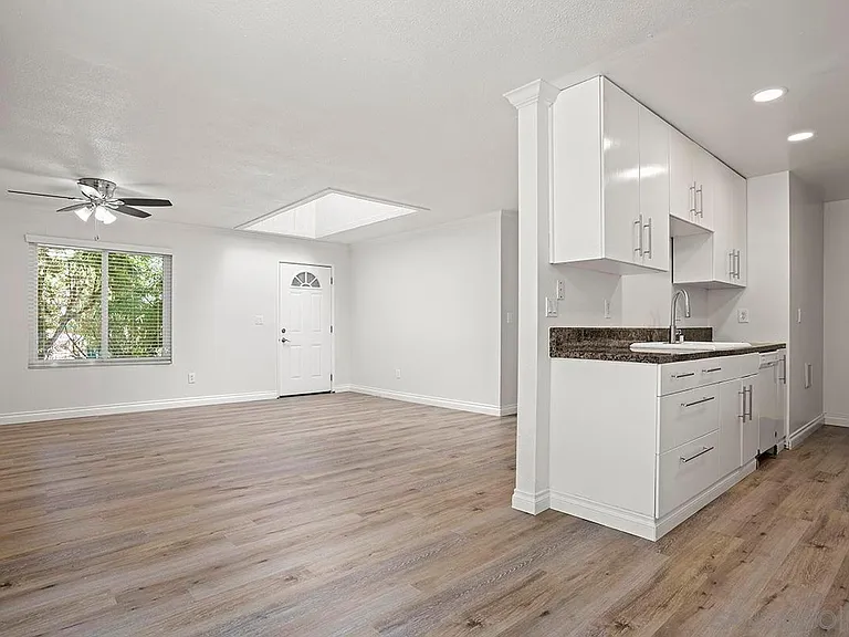 4177 Camino Islay — Photo 2