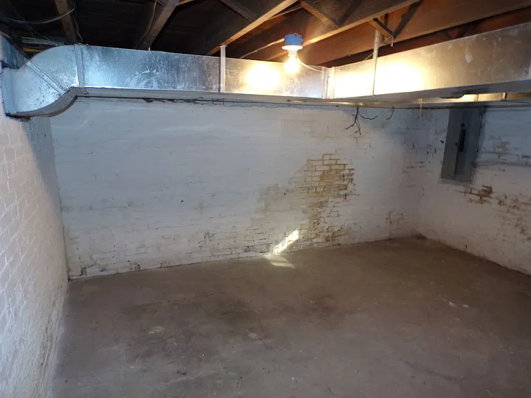 247 S Kansas St — Photo 28