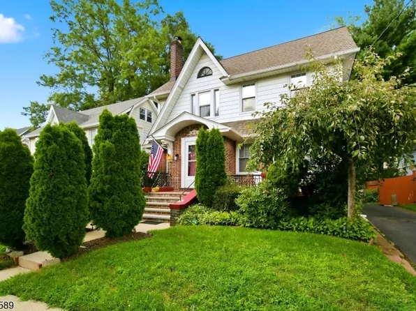 351 Griggs Ave, Teaneck Twp., NJ 07666