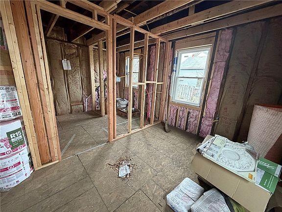 5th image of 217 Kramer Way