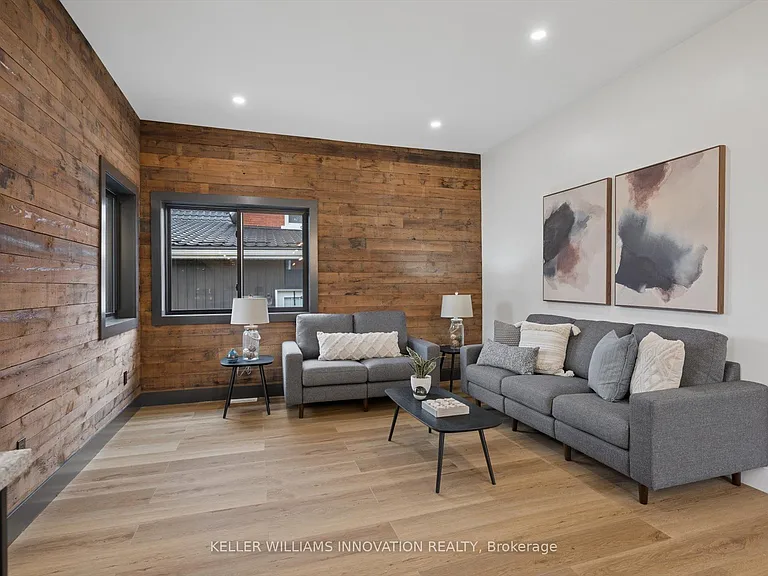 215 Winstanley St — Photo 19
