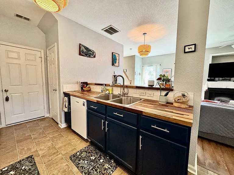 1502 Old Virginia Beach Rd — Photo 13