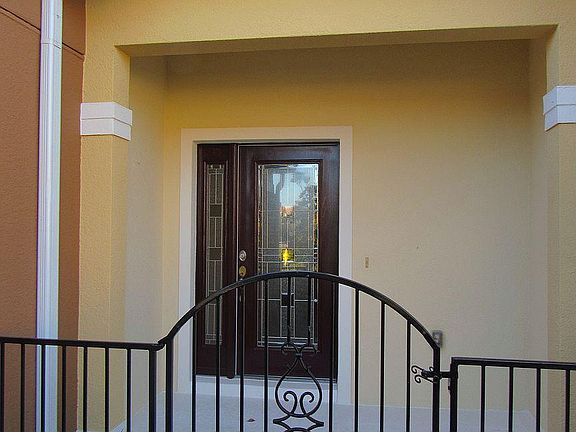 2nd image of 644 Venice Pl