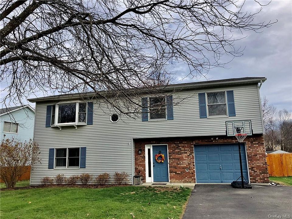 1st image of 25 Linden Dr
