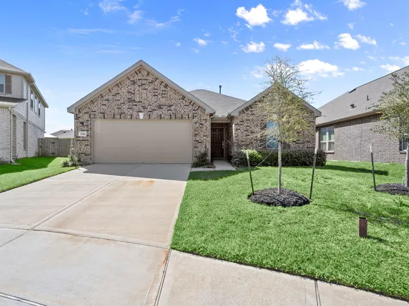 15311 Silver Breeze Ln, Houston, TX 77044