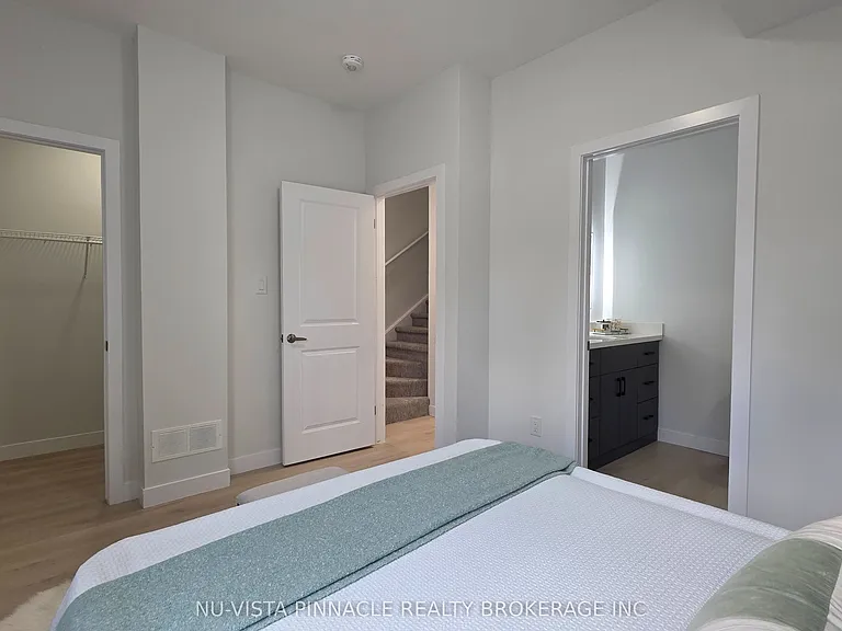 1208 Fanshawe Park Rd E #21 — Photo 18