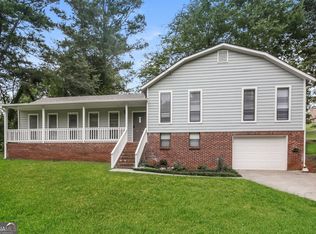 122 Trickum Hills Dr, Woodstock, GA 30188