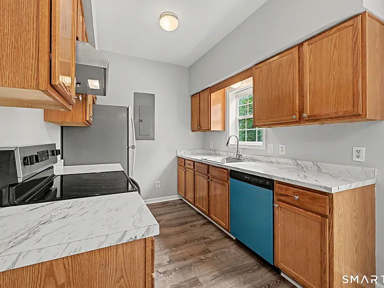 169 S Main St #D — Photo 13