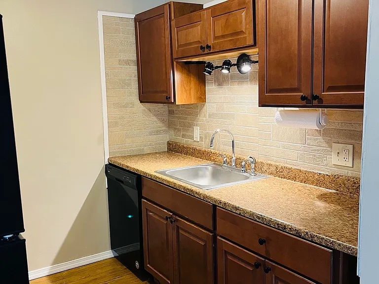 45C Constitution Dr — Photo 3