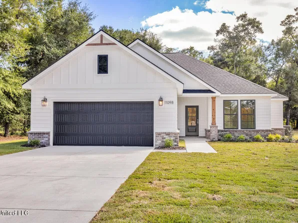 11098 Shorecrest Rd, Biloxi, MS 39532