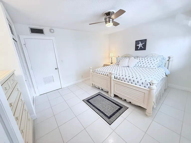 3051 NE 47th Ct #204 — Photo 15
